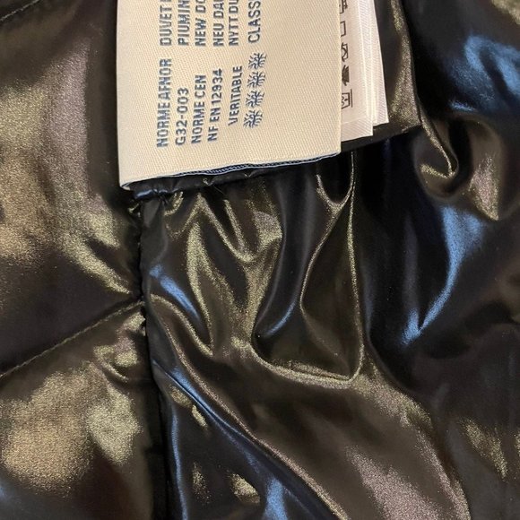 Moncler down jacket - Picture 10 of 11